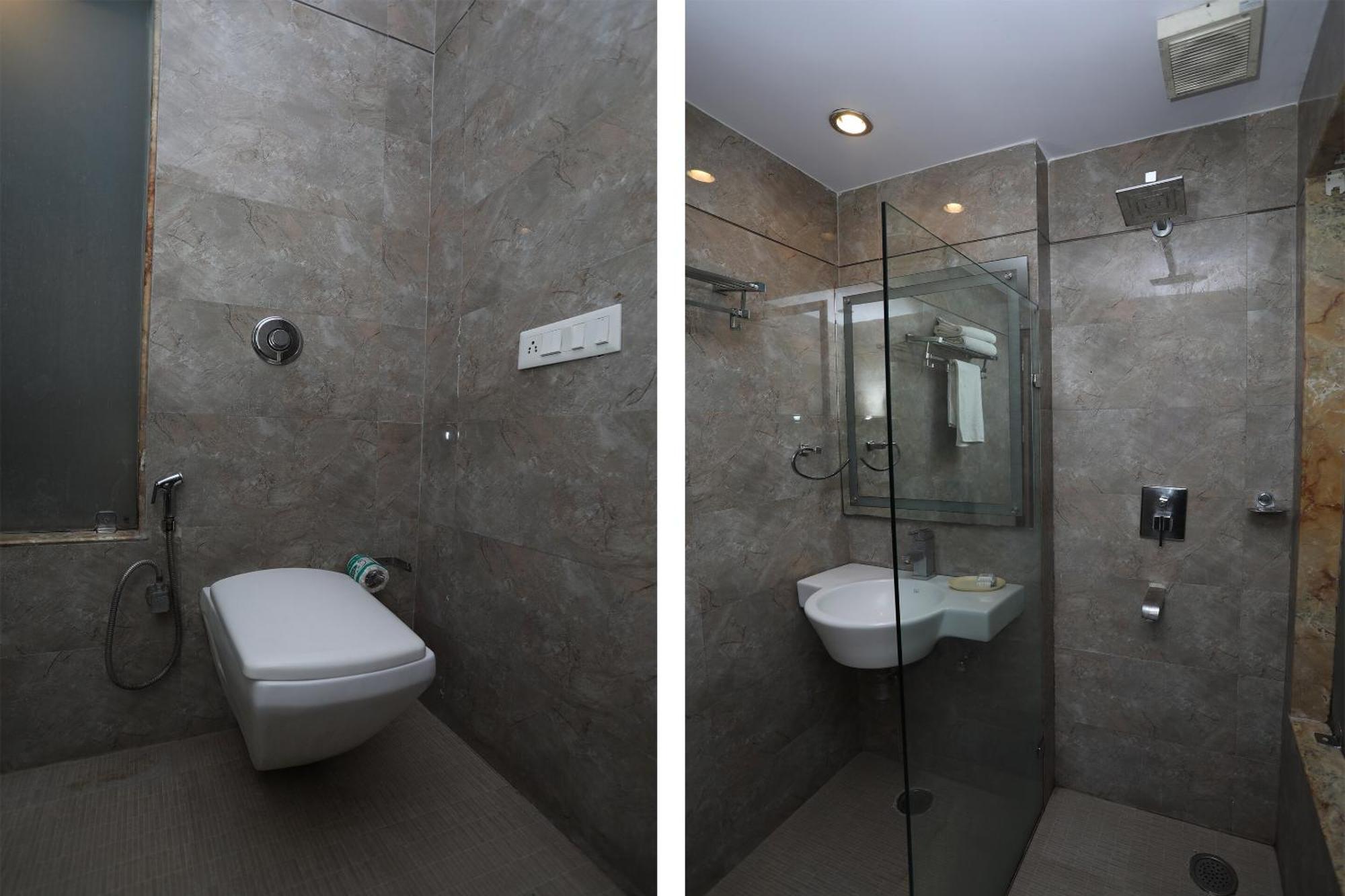 Oyo Hotel Vedas Heritage Делхи Екстериор снимка